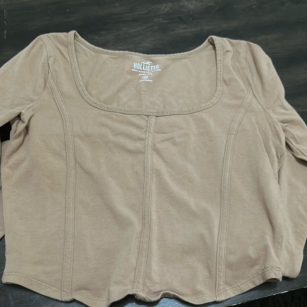 Long sleeve top